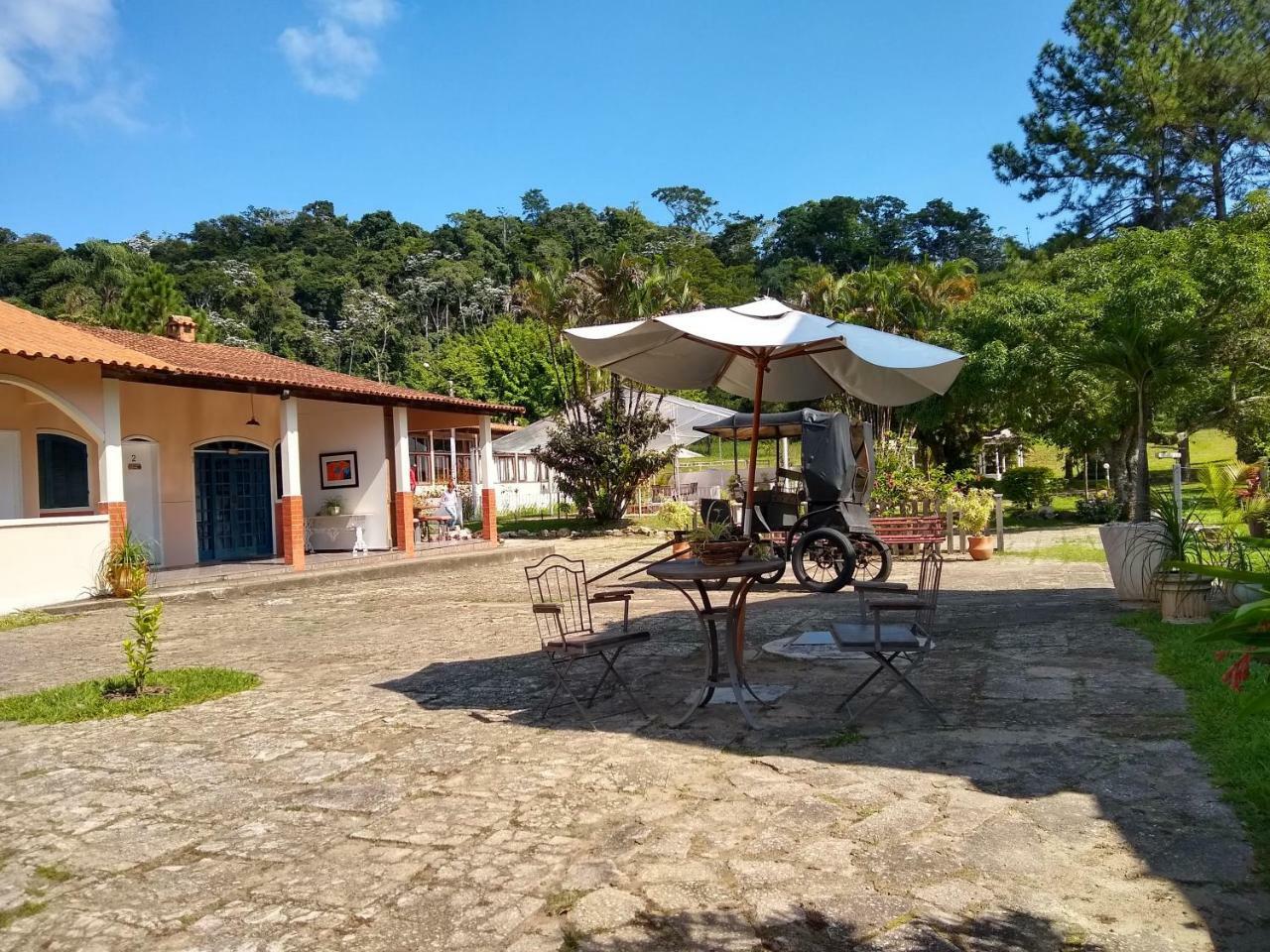 Hostel Vale Do Cafe Ipiabas Exterior foto